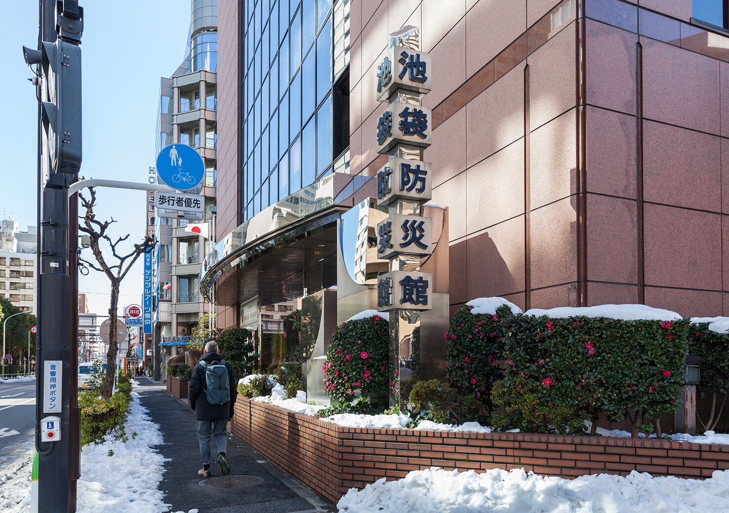 01-bldg-exterior_MG_4226.jpg