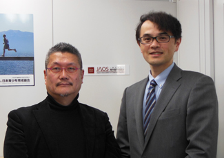 今回お話をしてくださった専務理事の林隆樹さん(左)と、キャリアコンサルタントの本橋幸夫さん(右)。