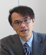「皆さんが海外で得た成長や成果を引っ張り出し、自信を持って就活に望めるように全力でサポートします」と語る本橋さん。