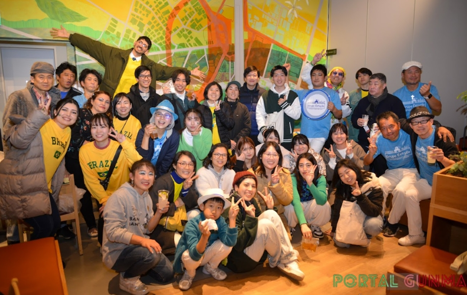 900&times;600